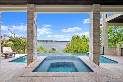 711 Cutlass0009_resized