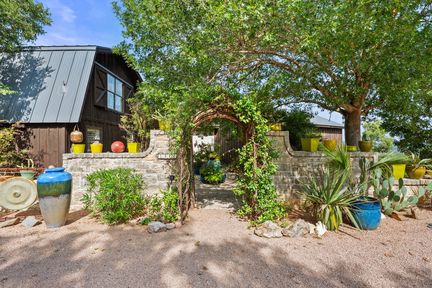 3911_Lago_Vista_Drive_0001