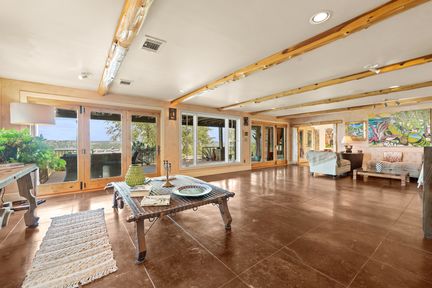 3911_Lago_Vista_Drive_0015