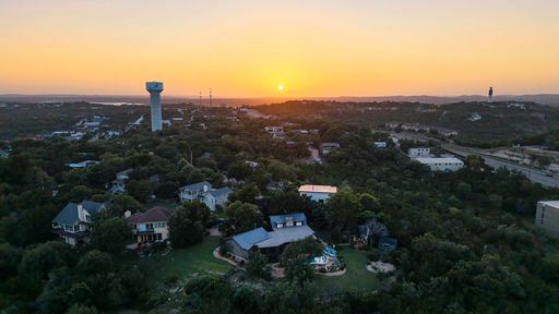 3911_Lago_Vista_Drive_0070