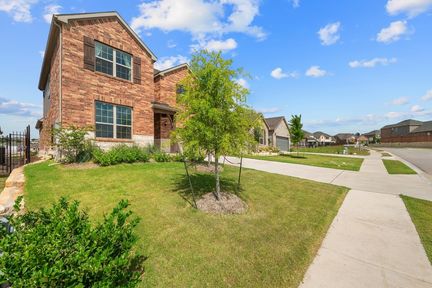 6605_Apache_Plum_Lane_0003