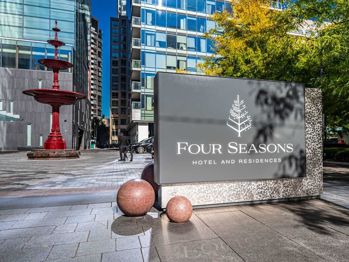 fours seasons gotel and residences toronto sign-min