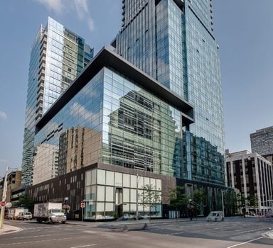 toronto-condo-for-sale-50-yorkville-avenue-1-803×603-min