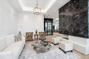 Shangri-La Toronto Penthouse 2 &#8211; Toronto Luxury Real Estate &#8211; 3