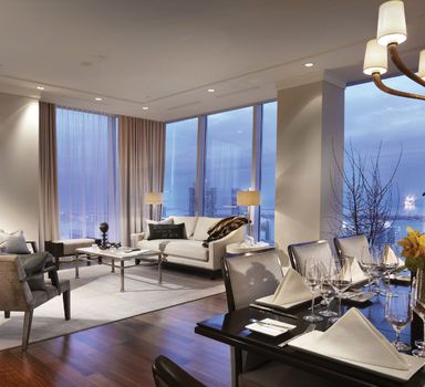 RitzCarlton_Suite-min