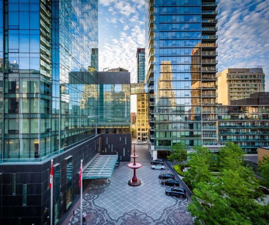 The Four Seasons Residences Toronto - Building Guide - Floorplans & Listings For Sale