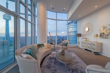 10 York St Penthouse &#8211; Ten York Penthouse &#8211; PH10 &#8211; Listing For Sale Toronto &#8211; Saul Sanchez &#8211; Luxury Real Estate &#8211; 00003-min