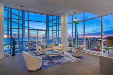 10 York St Penthouse &#8211; Ten York Penthouse &#8211; PH10 &#8211; Listing For Sale Toronto &#8211; Saul Sanchez &#8211; Luxury Real Estate &#8211; 00017-min