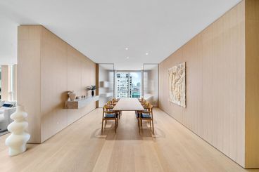 10 Bellair St #2402 Yorkville &#8211; 1