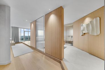 10 Bellair St #2402 Yorkville &#8211; 13