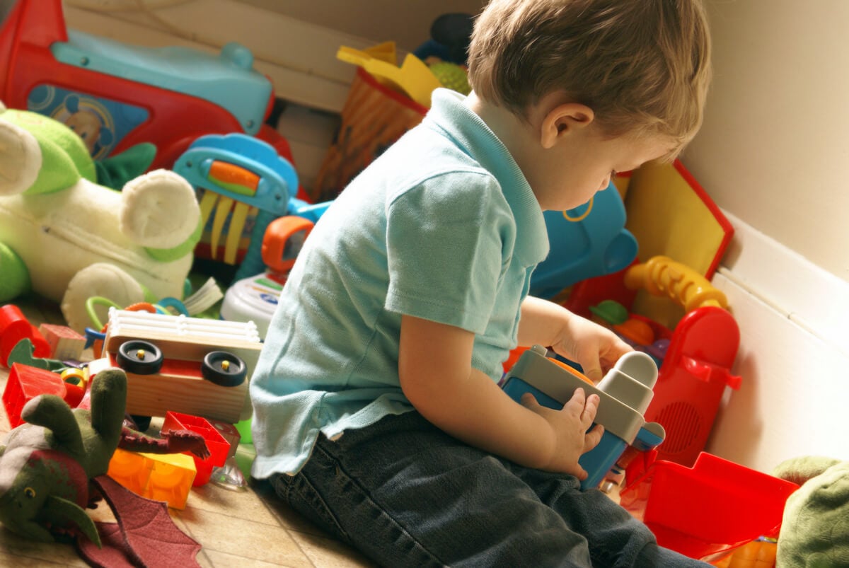 Simple Upgrades You Should Do To A Messy Kid’s Room Before Selling
