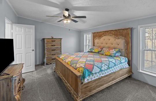 24761 Willow Branch, Flemington, MO