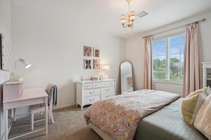 31-16200 Barton St