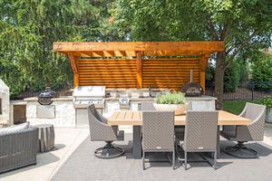 08-12710 W 160th Terrace