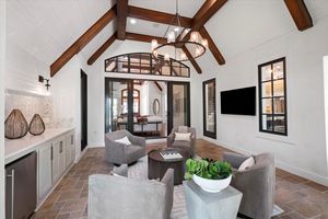 08-12710 W 160th Terrace