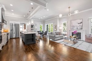 09-12710 W 160th Terrace