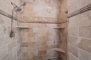 33-12710 W 160th Terrace