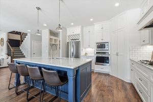 15-3904 SW Stoney Brook Dr