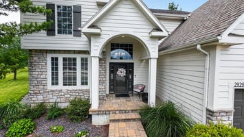 7-web-or-mls-DJI_20260511145311_0237_D