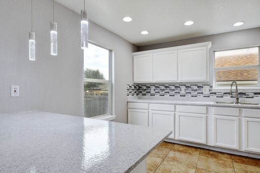 015-399093-11031 Dublin Ledge_008_11001831