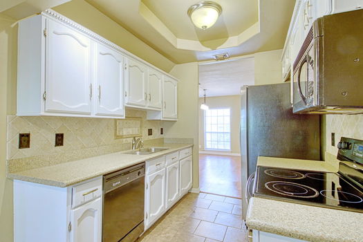 4010 Briarcrest St San Antonio-large-015-022-Kitchen-1500×1000-72dpi