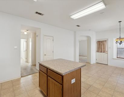 12-9619-Single-Spur-San-Antonio-TX-78254-WindowStill-27