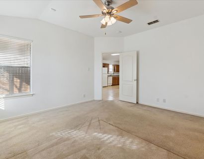 17-9619-Single-Spur-San-Antonio-TX-78254-WindowStill-33