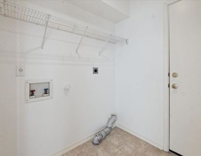 21-9619-Single-Spur-San-Antonio-TX-78254-WindowStill-37