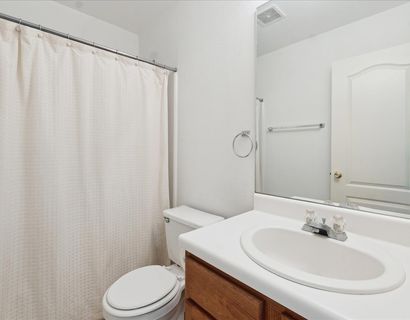 26-9619-Single-Spur-San-Antonio-TX-78254-WindowStill-42