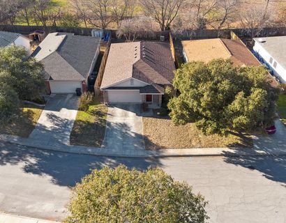 35-9619-Single-Spur-San-Antonio-TX-78254-WindowStill-05