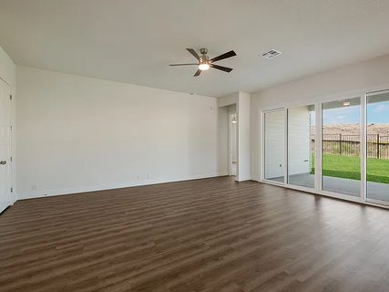 56b1f388cbd9fb5080c41d45d7bf3c14-cc_ft_576