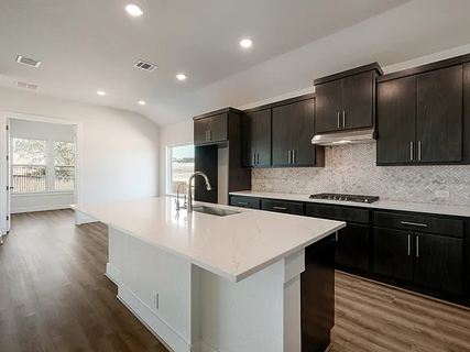 cb4c474ba53028cb52759156963f92e7-cc_ft_576