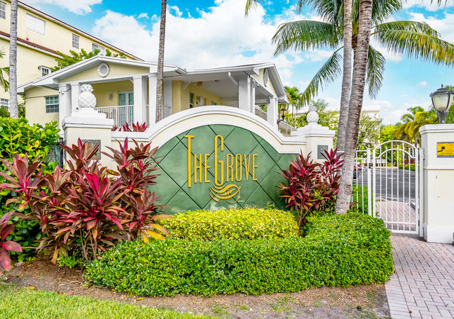 Wilton Manors The Grove Gated Entry