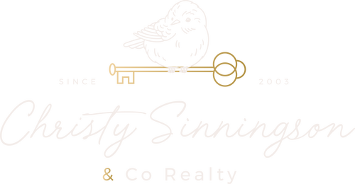 ChristySinningson_Logo_Primary_Reverse