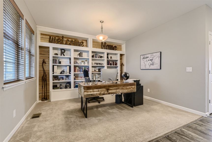 17869 E. Emilia Drive &#8211; Web Quality &#8211; 010 &#8211; 13 Office