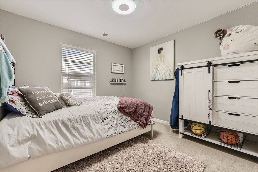 17869 E. Emilia Drive &#8211; Web Quality &#8211; 018 &#8211; 21 2nd Floor Bedroom