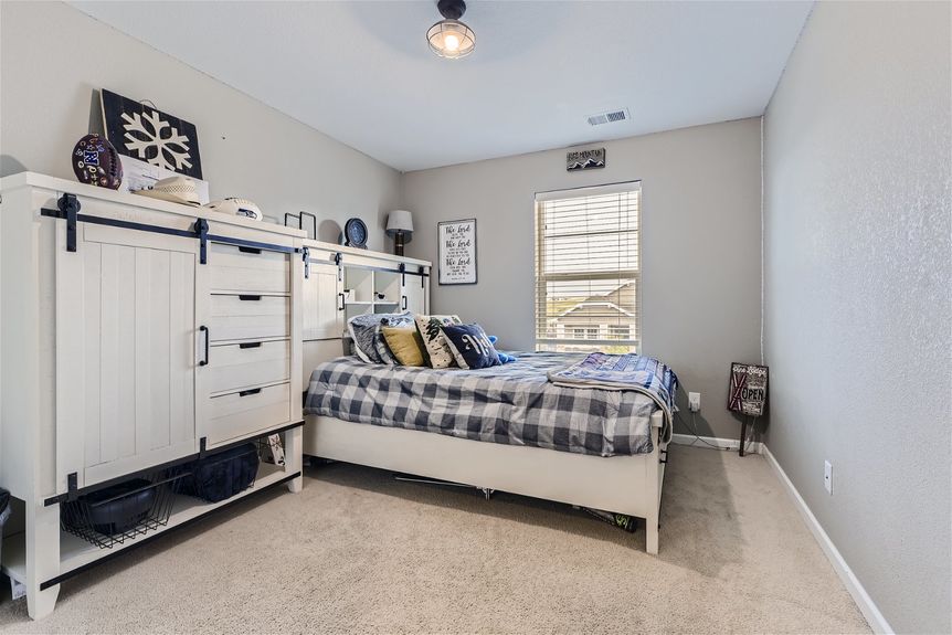 17869 E. Emilia Drive &#8211; Web Quality &#8211; 019 &#8211; 22 2nd Floor Bedroom