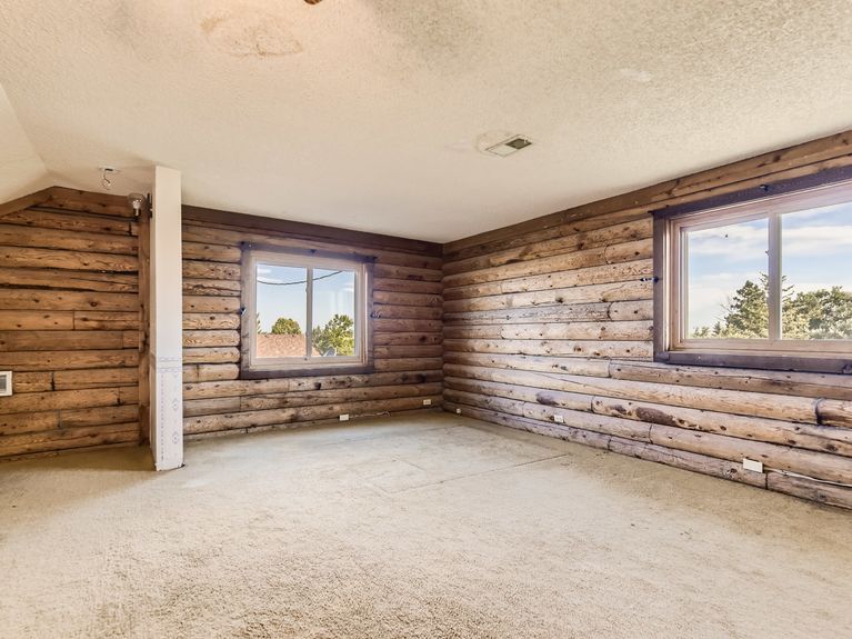 16 2nd Floor Primary Bedroom