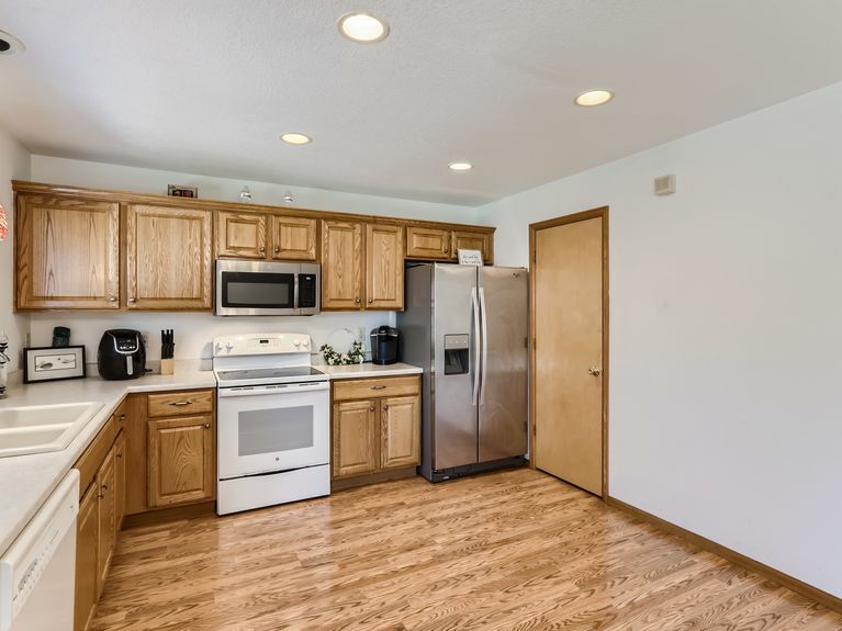 25 2nd Floor Kitchen