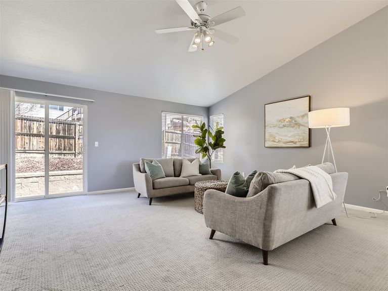 19167 E Harvard Dr &#8211; MLS Sized &#8211; 012 &#8211; 08 Living Room