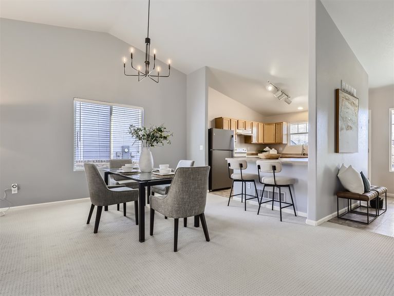 19167 E Harvard Dr &#8211; MLS Sized &#8211; 013 &#8211; 09 Dining Room