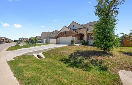 1069_Pink_Granite_Boulevard_0002