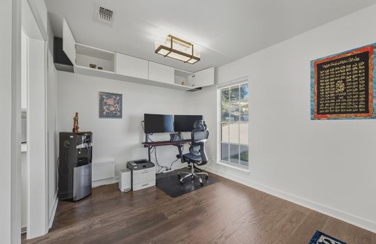 6603_Auburndale_Street_0005