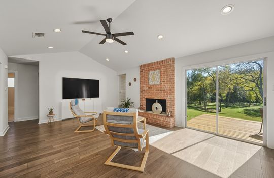 6603_Auburndale_Street_0007