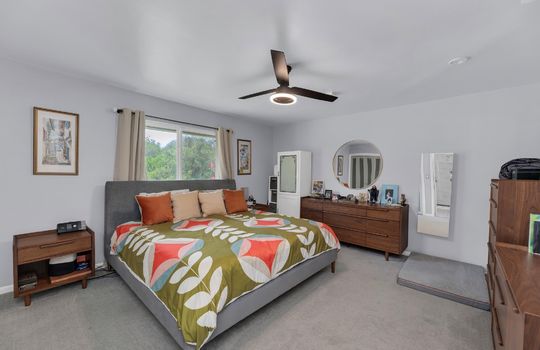 6802_Pioneer_Place_0024