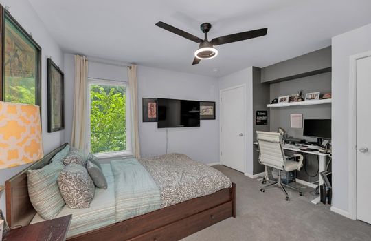 6802_Pioneer_Place_0037