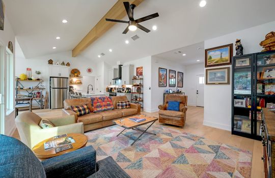 200_Rust_Ranch_Road_0010