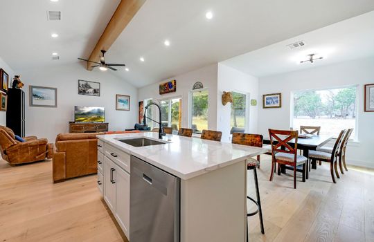 200_Rust_Ranch_Road_0016