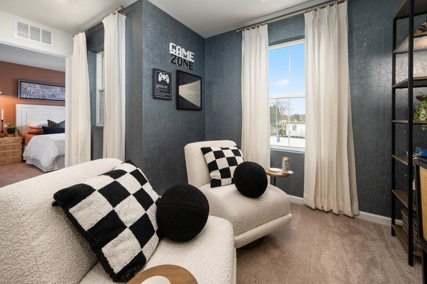 MDH-SchoonerLanding-Pic-Charleston-Loft-2of4-F2-min-1