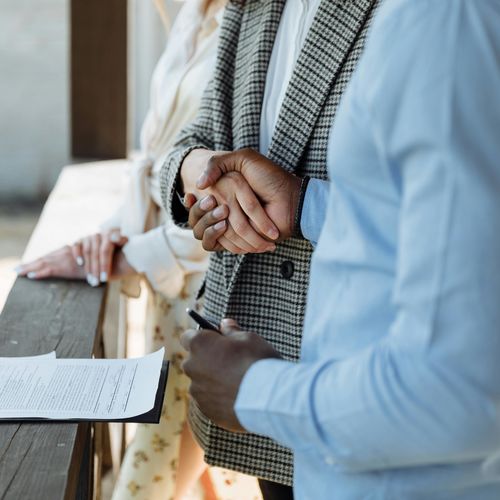 Ways To Get Your Buyers in Contract This Week!